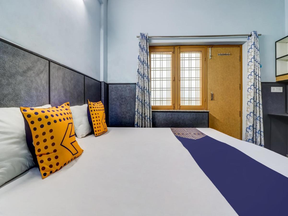 Spot On 82236 Aryan Home Stay Jhajra Ngoại thất bức ảnh