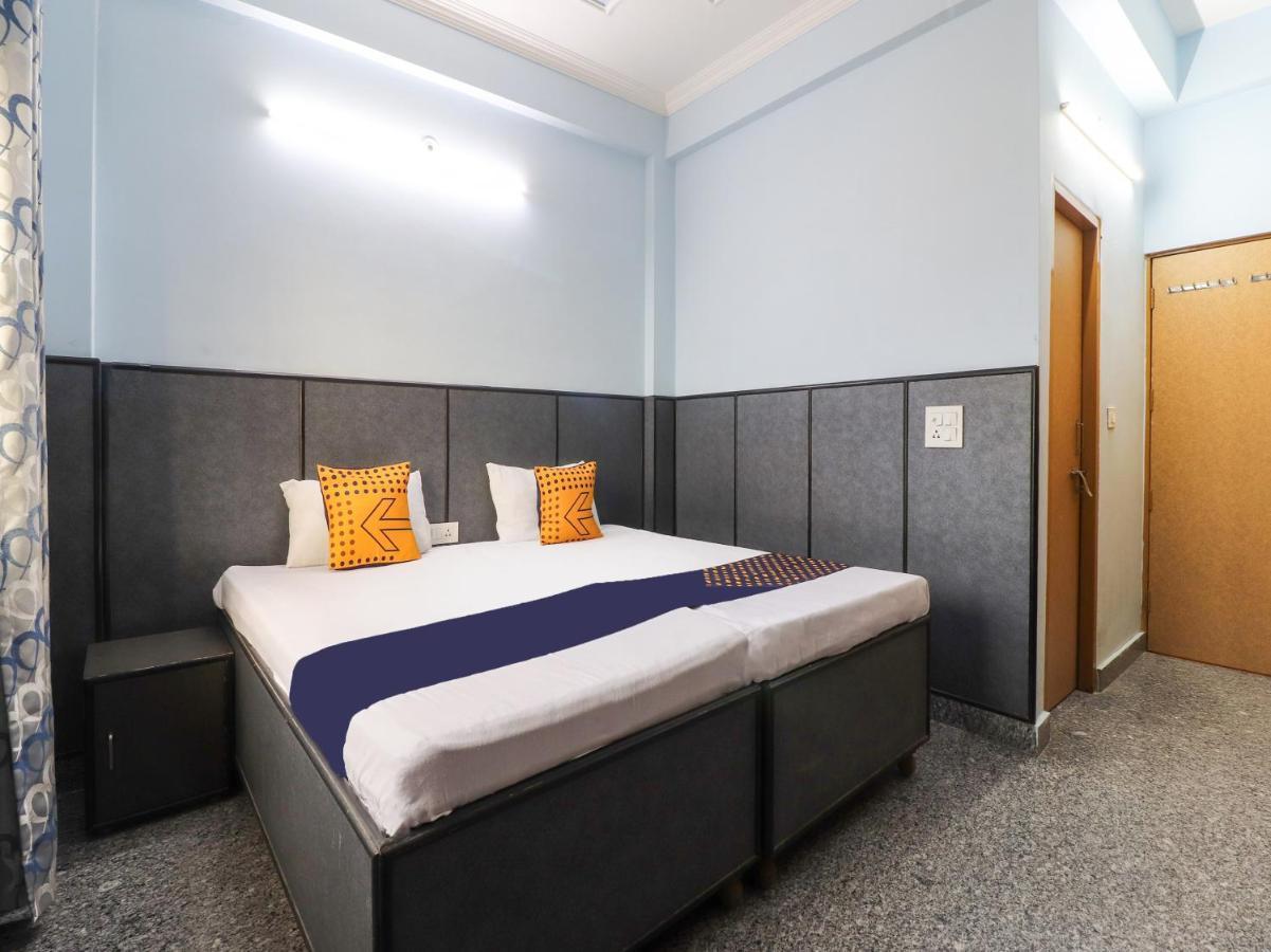 Spot On 82236 Aryan Home Stay Jhajra Ngoại thất bức ảnh