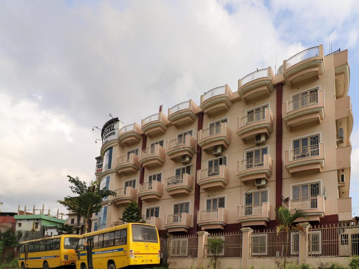 Spot On 82236 Aryan Home Stay Jhajra Ngoại thất bức ảnh