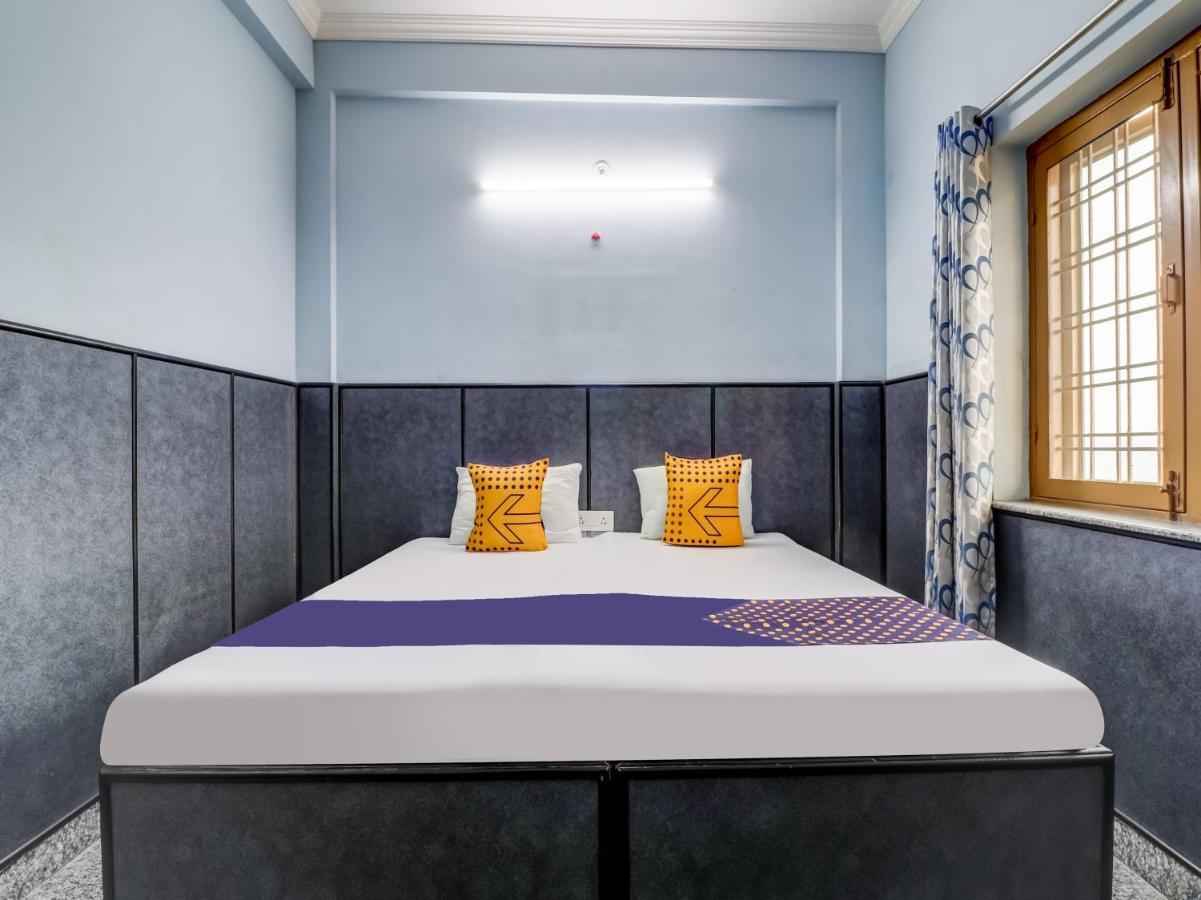 Spot On 82236 Aryan Home Stay Jhajra Ngoại thất bức ảnh