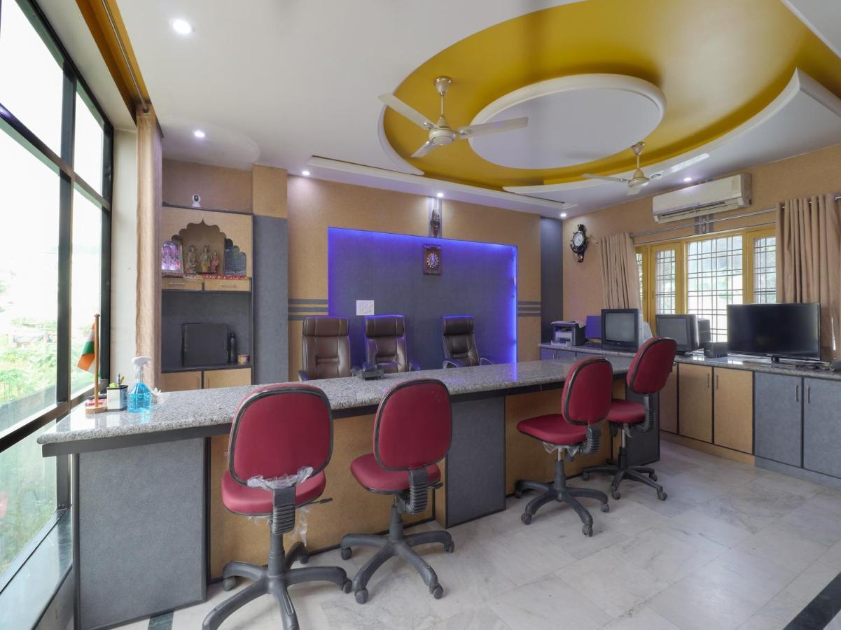 Spot On 82236 Aryan Home Stay Jhajra Ngoại thất bức ảnh