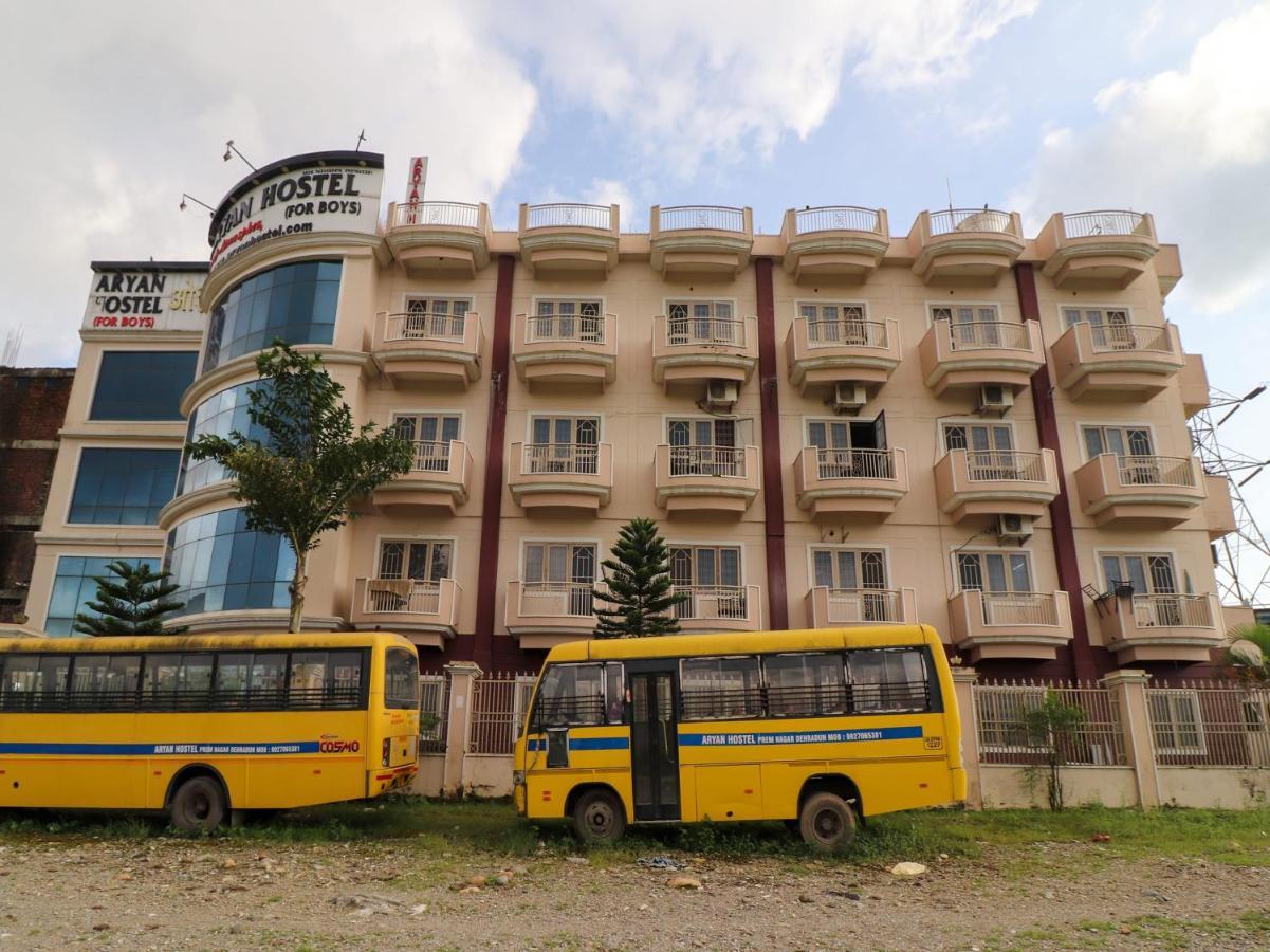 Spot On 82236 Aryan Home Stay Jhajra Ngoại thất bức ảnh